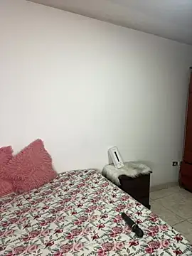 Snapshot of cristal-evanns chatting on May 14, 2026, 7:44 pm cristal-evanns online show from May 14, 2026, 7:44 pm