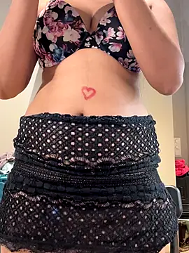 ScarletAss online show from November 15, 2025, 3:38 pm