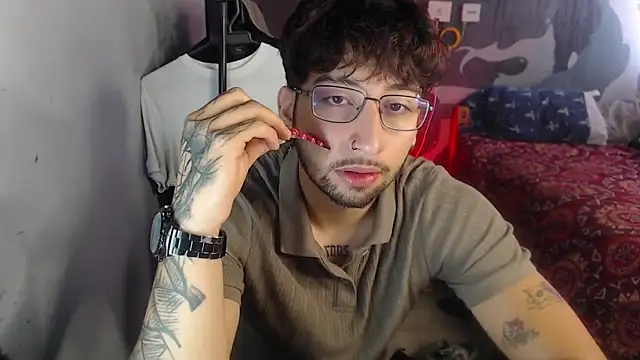 Dereck Dickson online show from November 4, 2025, 3:05 pm