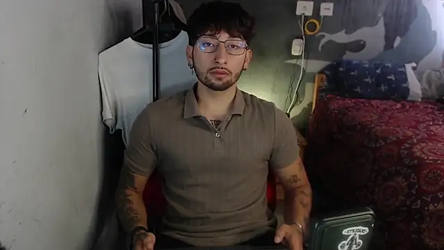 Dereck Dickson online show from November 22, 2025, 6:07 pm