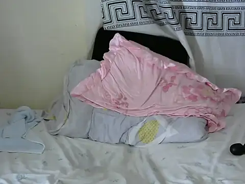 Sassyever online show from February 3, 2026, 2:53 am