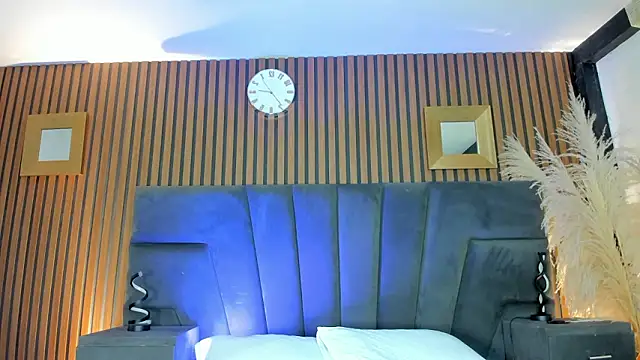 NaxaAndLexi  online show from March 9, 2026, 3:04 pm