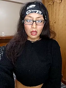 Lucy Chery online show from October 11, 2025, 12:33 am