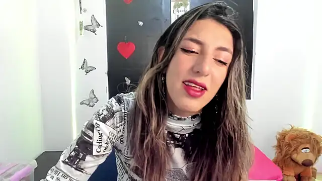 queen-natty online show from March 13, 2025, 2:12 pm