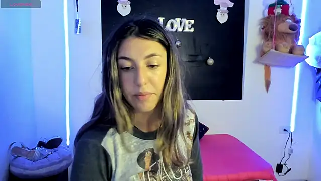 queen-natty online show from January 3, 2025, 6:55 am