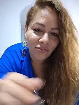 Snapshot of SluttyMilf79 chatting on May 10, 2026, 8:40 am SluttyMilf79 online show from May 10, 2026, 8:40 am