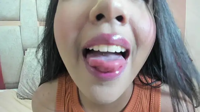 Snapshot of nicole_fisherr chatting on September 14, 2025, 4:35 am nicole fisherr online show from September 14, 2025, 4:35 am