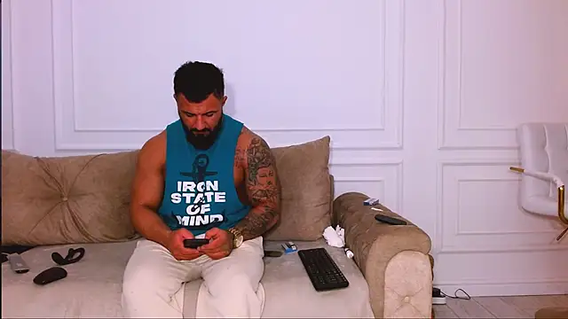 UrsuKing online show from January 18, 2025, 9:24 pm