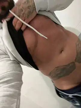 UrsuKing online show from February 17, 2025, 12:22 am