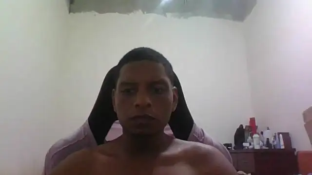 Daaniel593 online show from April 21, 2026, 4:24 pm