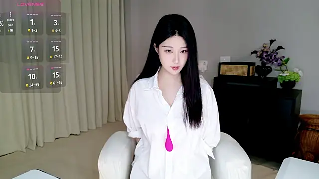Lucky-baby online show from May 4, 2026, 1:47 pm