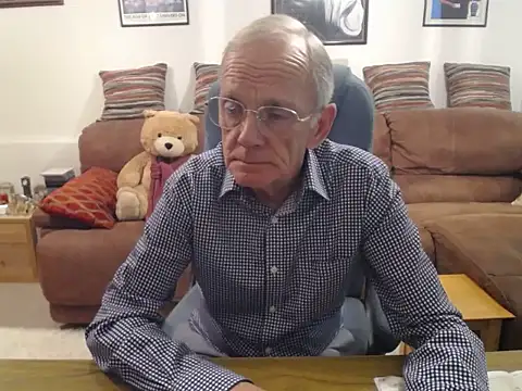 Snapshot of Ferret7777 chatting on October 24, 2025, 9:58 pm Ferret7777 online show from October 24, 2025, 9:58 pm