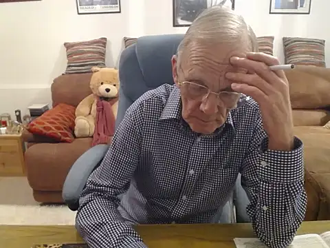 Snapshot of Ferret7777 chatting on October 25, 2025, 10:10 pm Ferret7777 online show from October 25, 2025, 10:10 pm