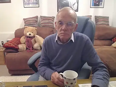 Snapshot of Ferret7777 chatting on November 18, 2025, 3:26 pm Ferret7777 online show from November 18, 2025, 3:26 pm