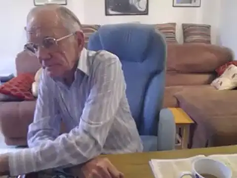 Snapshot of Ferret7777 chatting on October 12, 2025, 8:05 am Ferret7777 online show from October 12, 2025, 8:05 am