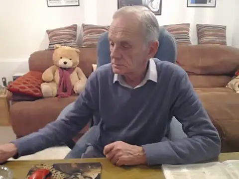 Snapshot of Ferret7777 chatting on November 29, 2025, 7:58 pm Ferret7777 online show from November 29, 2025, 7:58 pm