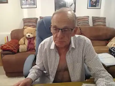 Snapshot of Ferret7777 chatting on March 22, 2025, 10:59 pm Ferret7777 online show from March 22, 2025, 10:59 pm