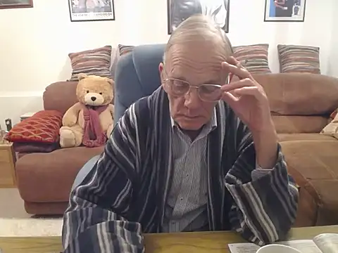 Snapshot of Ferret7777 chatting on November 27, 2025, 4:07 pm Ferret7777 online show from November 27, 2025, 4:07 pm