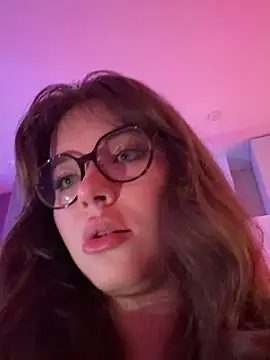 CutiePie3 online show from December 17, 2025, 7:52 pm