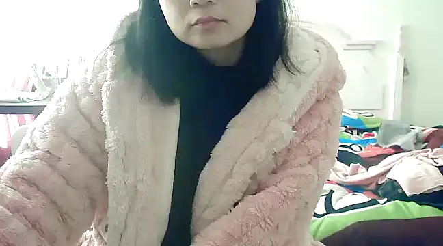 Snapshot of CN-Xiaoxi chatting on February 23, 2025, 8:28 am CN-Xiaoxi online show from February 23, 2025, 8:28 am