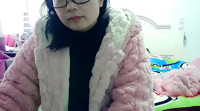 Snapshot of CN-Xiaoxi chatting on February 27, 2025, 12:25 am CN-Xiaoxi online show from February 27, 2025, 12:25 am