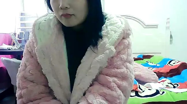 Snapshot of CN-Xiaoxi chatting on March 2, 2025, 6:05 am CN-Xiaoxi online show from March 2, 2025, 6:05 am