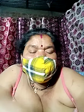 Snapshot of Hot_Falguni chatting on February 15, 2025, 4:34 pm Hot Falguni online show from February 15, 2025, 4:34 pm