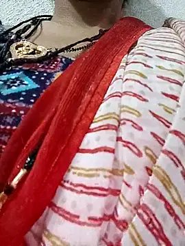 Snapshot of Hot_Falguni chatting on October 15, 2025, 8:00 am Hot Falguni online show from October 15, 2025, 8:00 am