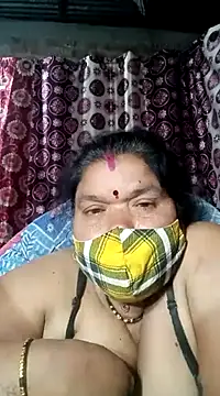 Snapshot of Hot_Falguni chatting on February 12, 2025, 7:24 pm Hot Falguni online show from February 12, 2025, 7:24 pm