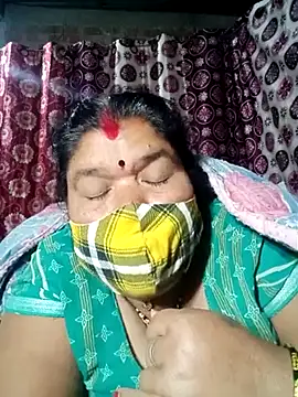 Snapshot of Hot_Falguni chatting on February 17, 2025, 1:04 am Hot Falguni online show from February 17, 2025, 1:04 am