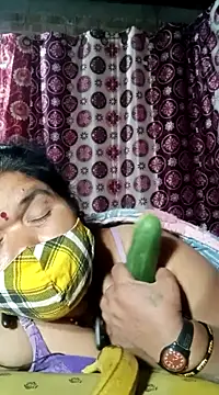 Snapshot of Hot_Falguni chatting on February 11, 2025, 7:59 pm Hot Falguni online show from February 11, 2025, 7:59 pm