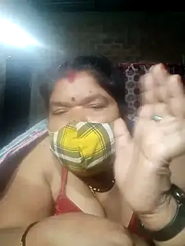 Snapshot of Hot_Falguni chatting on February 20, 2025, 1:36 am Hot Falguni online show from February 20, 2025, 1:36 am