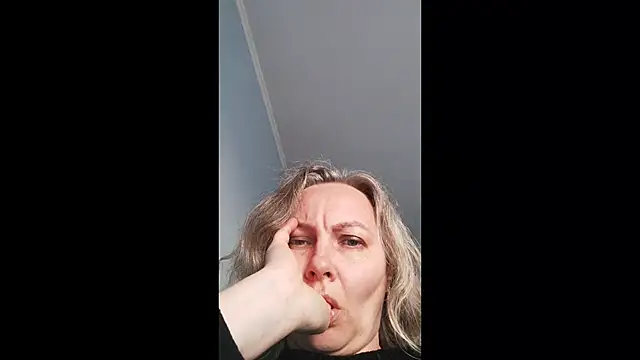 Snapshot of EdithManning chatting on April 30, 2026, 5:20 pm EdithManning online show from April 30, 2026, 5:20 pm