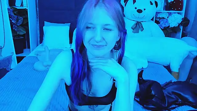 Snapshot of MiaKarlos chatting on September 22, 2025, 1:33 am MiaKarlos online show from September 22, 2025, 1:33 am