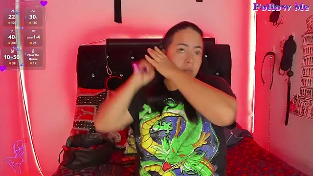 katieeandsharonn online show from March 4, 2026, 1:08 pm