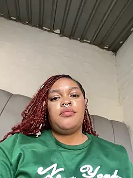 Snapshot of Naughty-Mel chatting on March 14, 2025, 10:18 am Naughty-Mel online show from March 14, 2025, 10:18 am