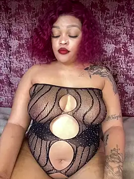 Snapshot of Naughty-Mel chatting on February 13, 2025, 6:20 am Naughty-Mel online show from February 13, 2025, 6:20 am
