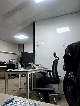 maria lasexy online show from March 2, 2026, 12:45 pm