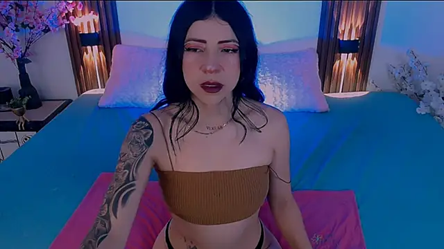 AmyHE online show from July 1, 2026, 10:59 am
