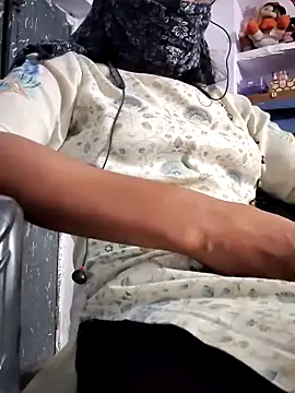 Hot-Anuska online show from September 13, 2025, 5:13 pm