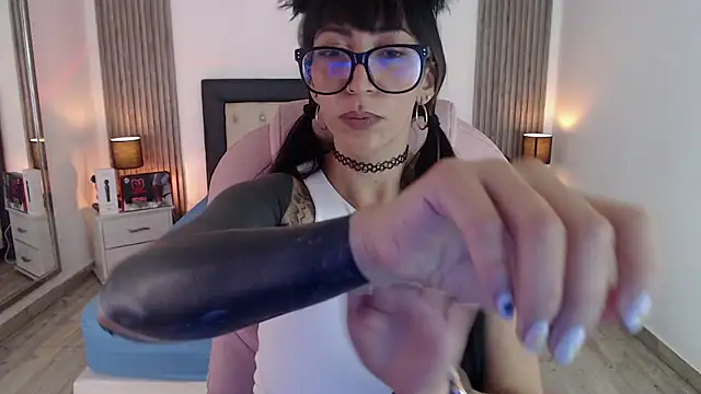 Sam mansson66 online show from March 13, 2025, 3:17 pm