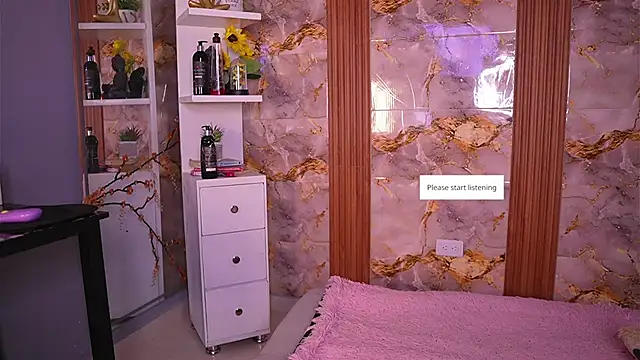 zoey-fox online show from February 22, 2026, 11:06 pm