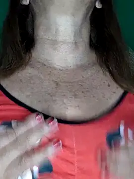 Kasandra Ho online show from November 8, 2025, 8:07 am