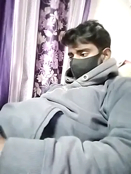 piyush 7inch online show from December 15, 2024, 4:15 pm