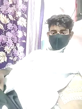 piyush 7inch online show from January 7, 2025, 8:13 am