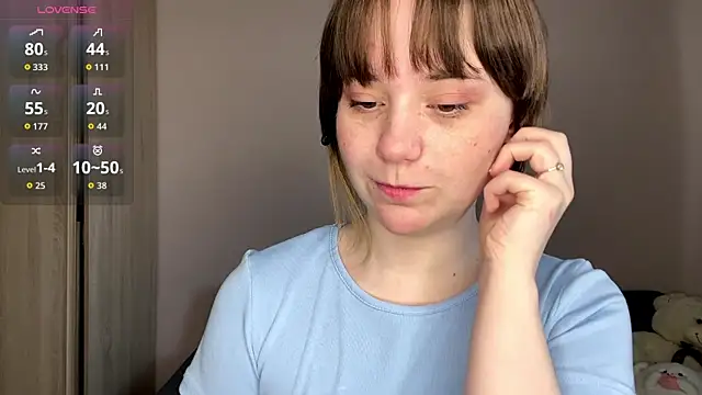 Snapshot of EditaBumford chatting on May 8, 2026, 5:44 am EditaBumford online show from May 8, 2026, 5:44 am