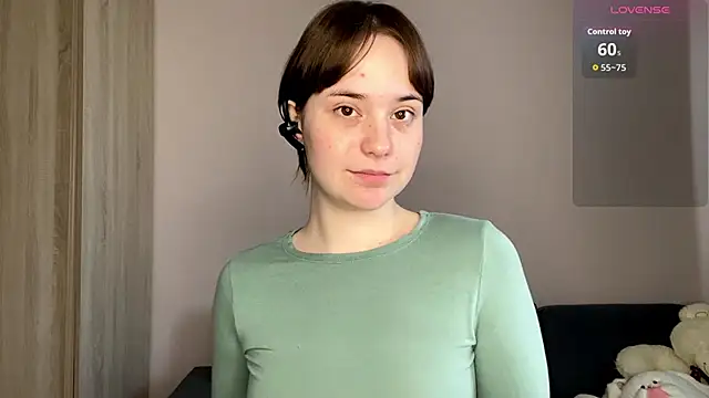 Snapshot of EditaBumford chatting on May 7, 2026, 7:45 am EditaBumford online show from May 7, 2026, 7:45 am