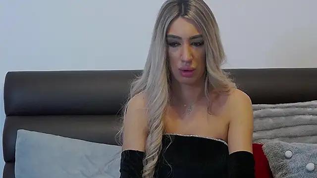 kaylaajo online show from January 1, 2025, 12:00 am