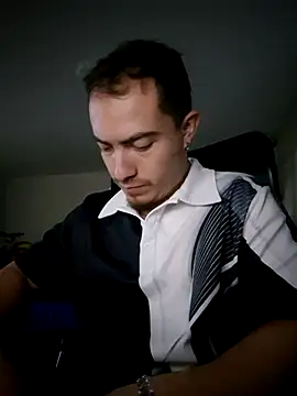 dragon1006 online show from October 19, 2025, 3:09 am