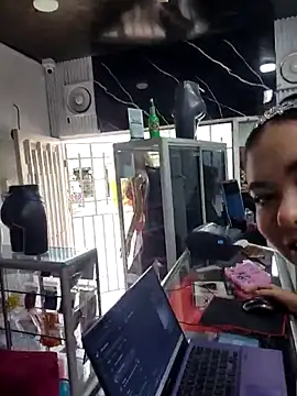 rapunzel069 online show from November 13, 2025, 8:02 pm